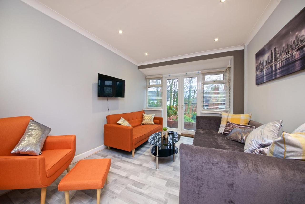 Beautiful Cozy Home With Free Parking Manchester Exterior foto