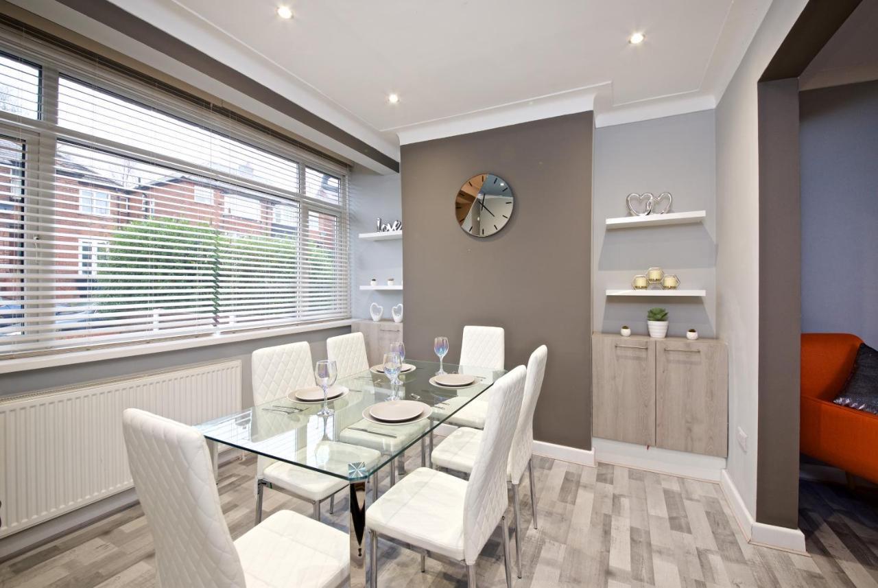 Beautiful Cozy Home With Free Parking Manchester Exterior foto